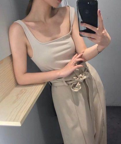 《炮灰小师姐挨艹实录（NPH 强制爱 骨科 伪骨科 年下 年上 囚禁 凌辱 人外）》作者：蜜酒